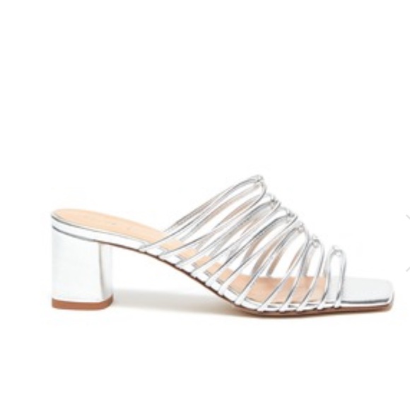 AEYDE
'PEARL' MULTI-STRAP BLOCK HEEL
SANDALS SILVER 39.5 US 9.5 - Picture 4 of 14